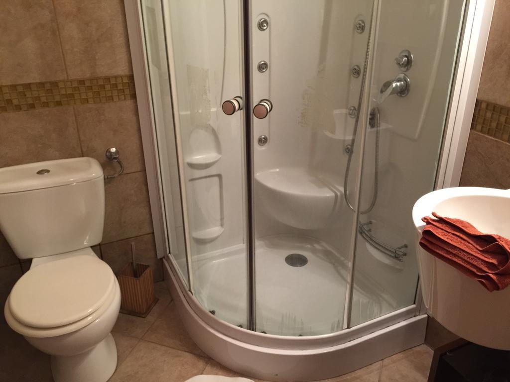 Elvis Guesthouse Budapest Ngoại thất bức ảnh